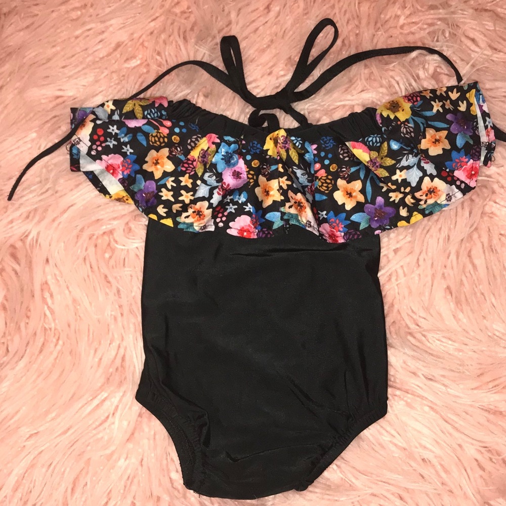Super Cute Off-Shoulder Swimsuit with Tie Headband